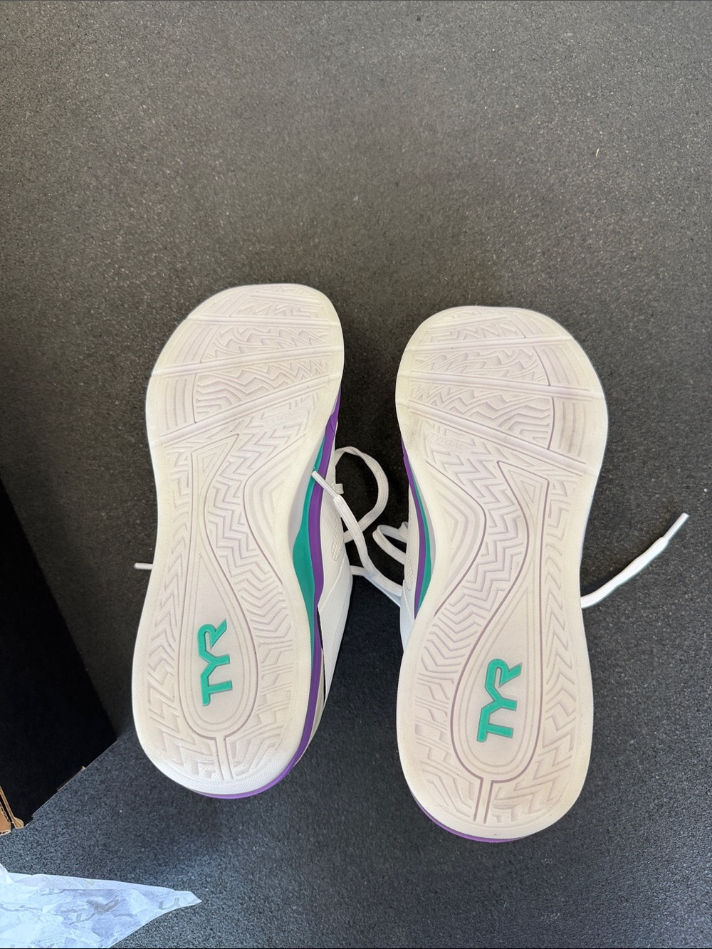 TYR Men’s Sneakers in Cream with Purple & Teal Accents - Picture 3 of 3